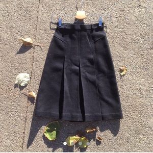 Vintage wool skirt!